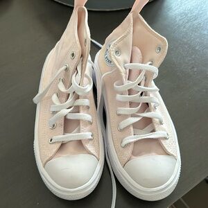 Girls platform Converse high tops